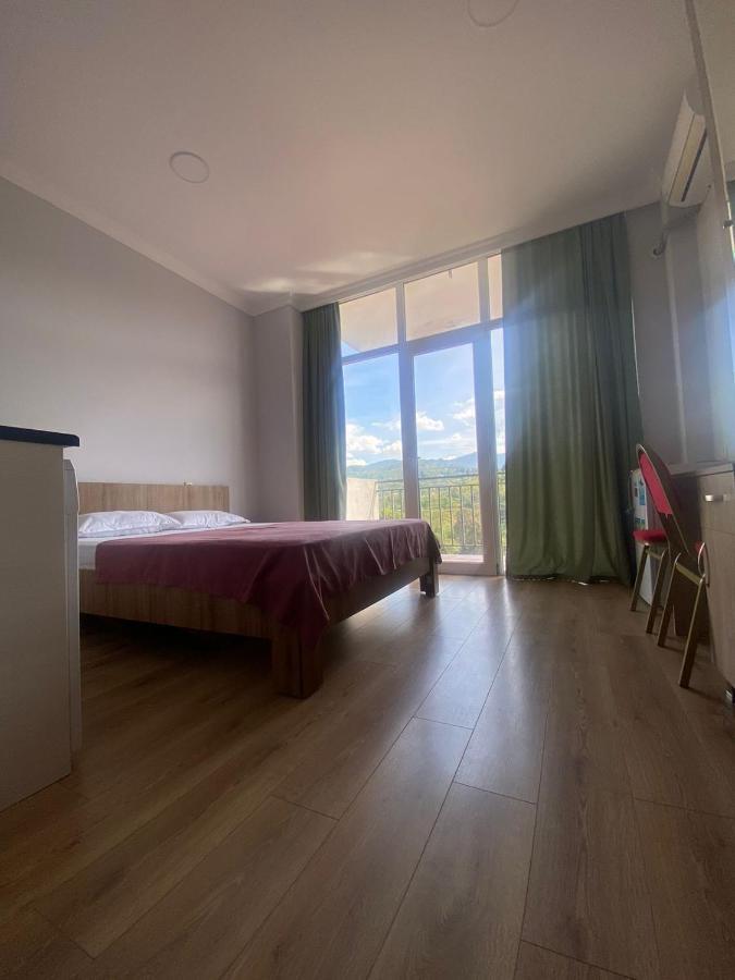Mimino Aparthotel Batumi Exterior photo